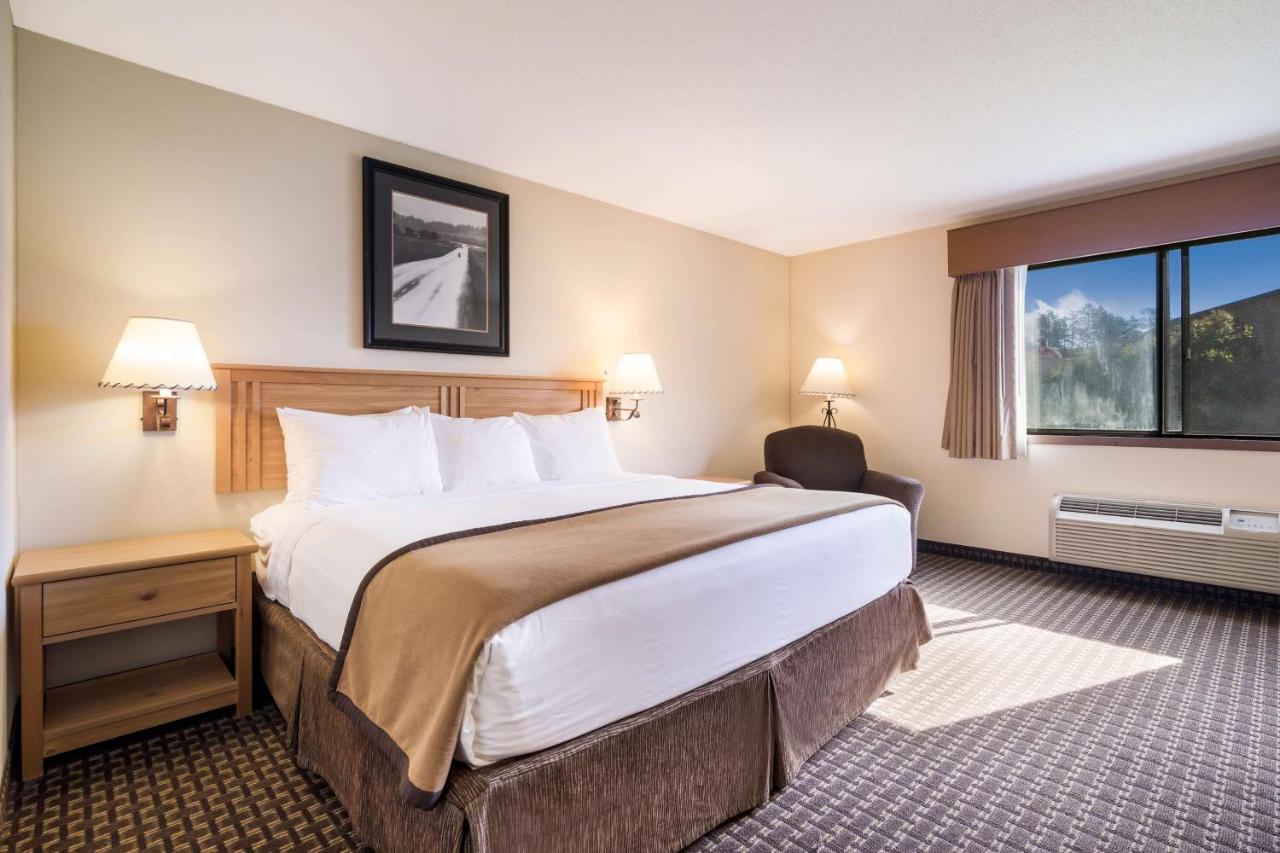 Best Western Golden Spike Inn & Suites Hill City Εξωτερικό φωτογραφία